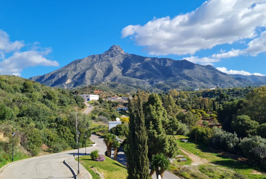 Large Duplex Penthouse with panoramic sea and mountain views, in Club Sierra, Marbella, Golden Mile