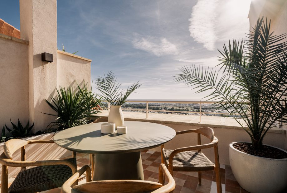 Totally renovated penthouse in Magna Marbella