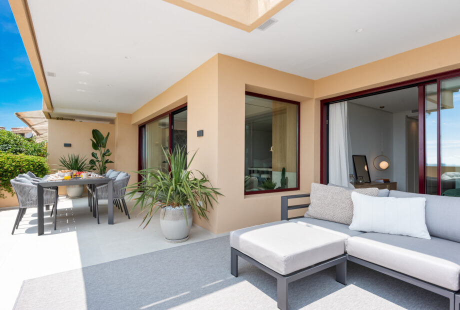 Apartment for sale in Costalita del Mar New Golden Mile Estepona