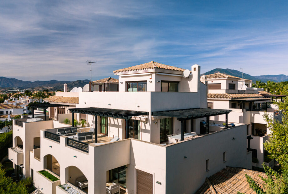 The Sky-Villa. Stunning views, great location. Medina De Banus, Nueva Andalucía, Marbella
