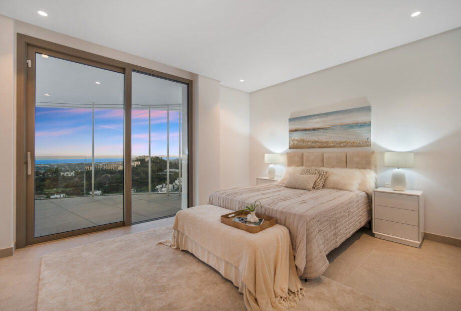Luxury three bedroom apartment located in the brand new exclusive community The View, Benahavis