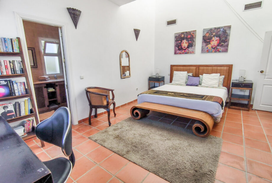 Fantastic, five bedroom detached Villa, located in Sotogrande Alto